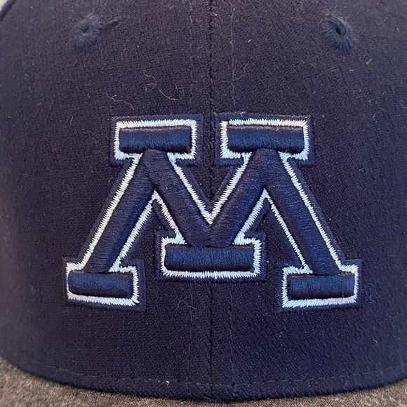 Men's Top of the World Blue Gray Minnesota Golden Gophers Team Fitted Hat - Picture 3 of 13